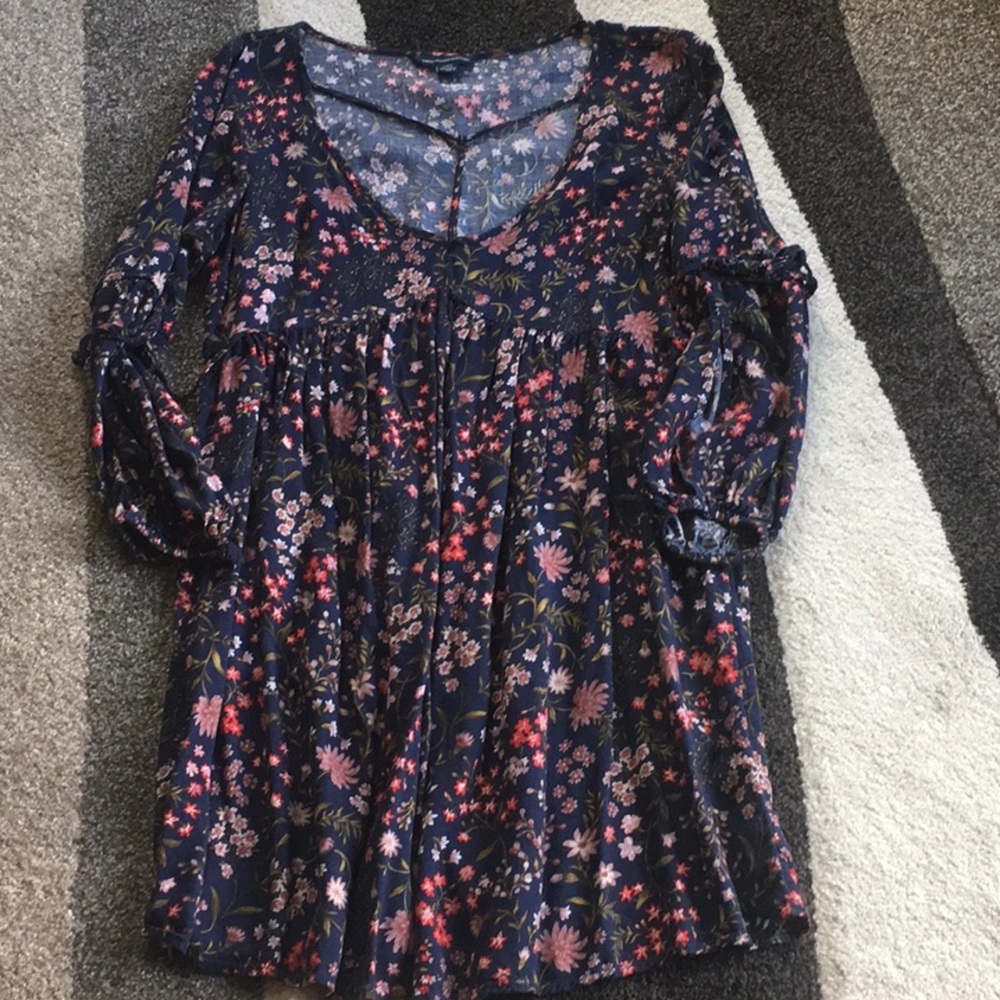 😎 Blue with flowers flowy dress